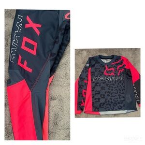 Fox K5 180 Pink and Slate blue Gear